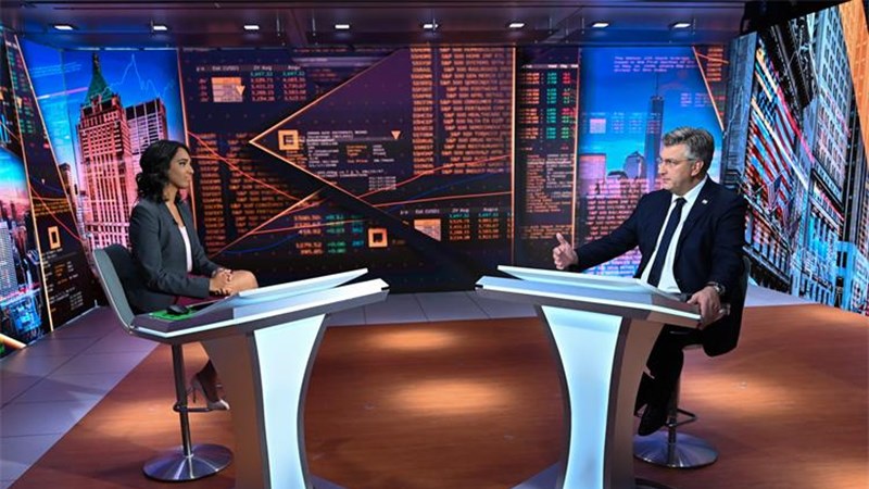 ​Plenković  za Bloomberg: Hrvatska želi postati regionalni centar za opskrbu plinom